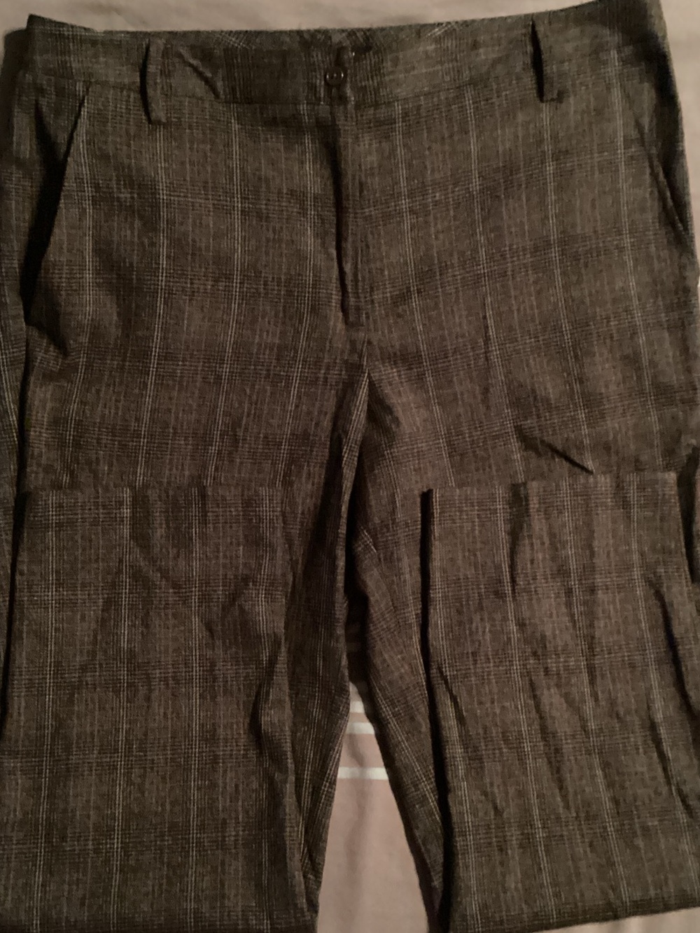 Zac & Rachel Women's Gray Plaid Trousers